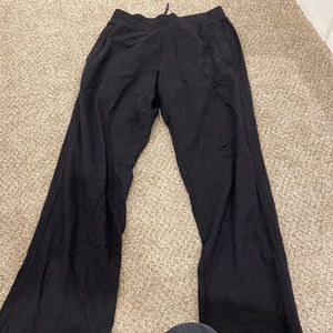 Men’s Lululemon Sweatpants - size large